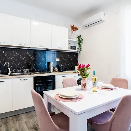 Lea Centar Apartment