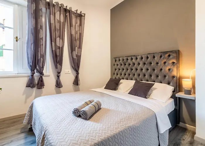 Lea Centar Apartman *